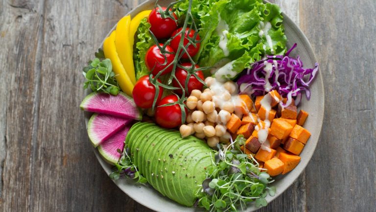 Mẹo không ăn kiêng vẫn giảm cân