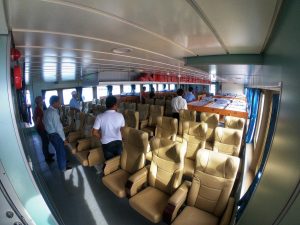 Đã có thể du lịch đến đảo Phú Quý bằng tàu cao tốc 1