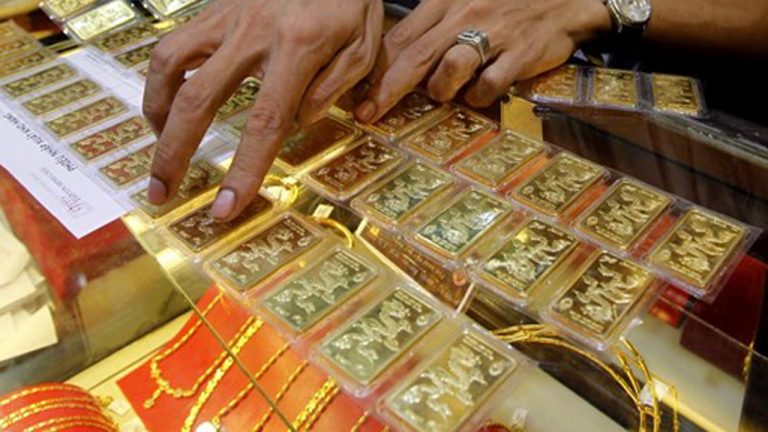Nhấp nhỏm giá vàng trước ngày vía Thần Tài