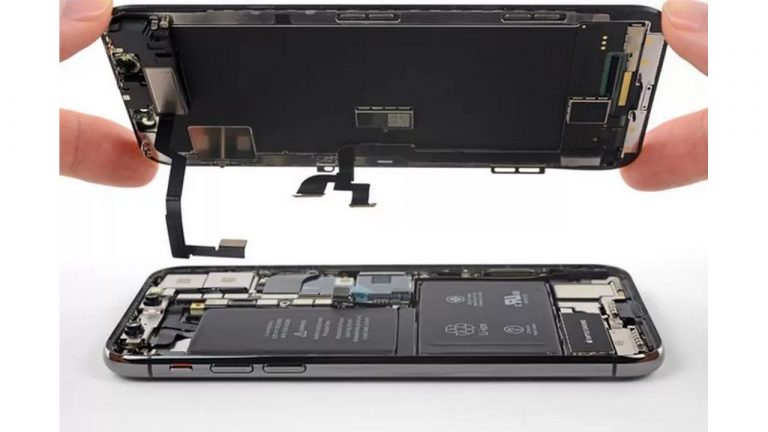 Apple vẫn sửa iPhone đã bị thay pin “lô”