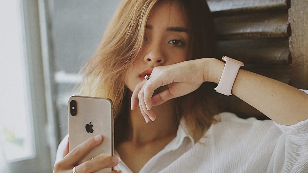 iPhone 2 SIM giảm giá đến 4 triệu