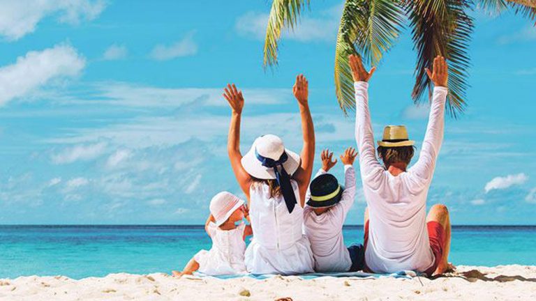Làm sao để trẻ được tặng vé máy bay trong hè này?