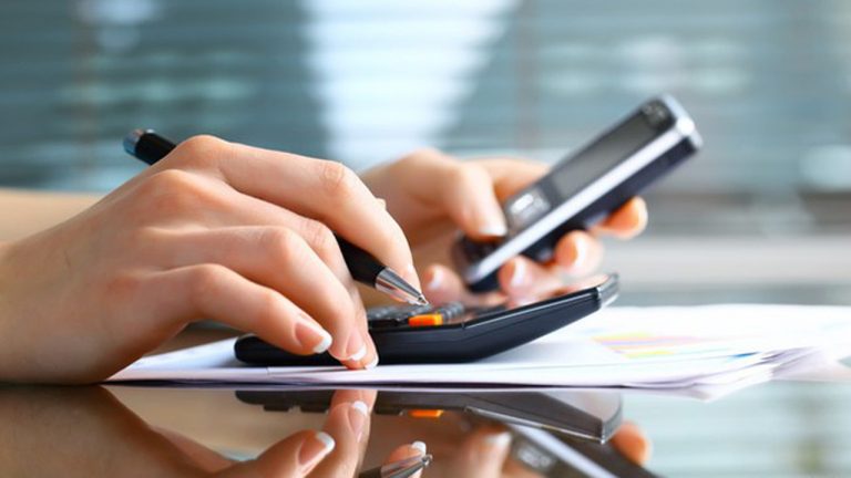 Đầu tư cho bà nội trợ bắt đầu từ … học đầu tư