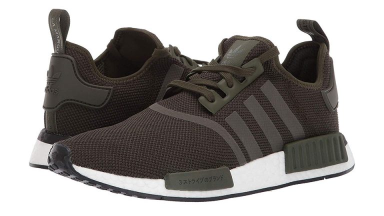 Giày Adidas giảm giá sốc 50%, mua ngay kẻo lỡ