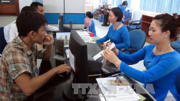5.000 vé tàu giảm giá 50% dịp cuối năm