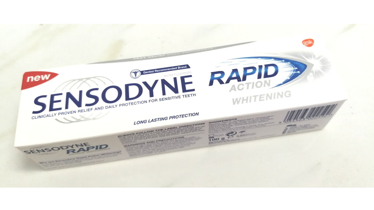 Sensodyne Rapid Action - kem đánh răng giảm nhanh ê buốt 2