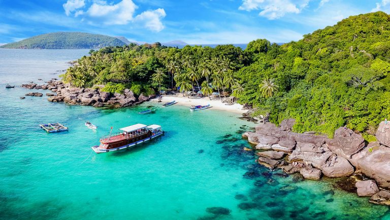 Vietravel tung gói tour hấp dẫn