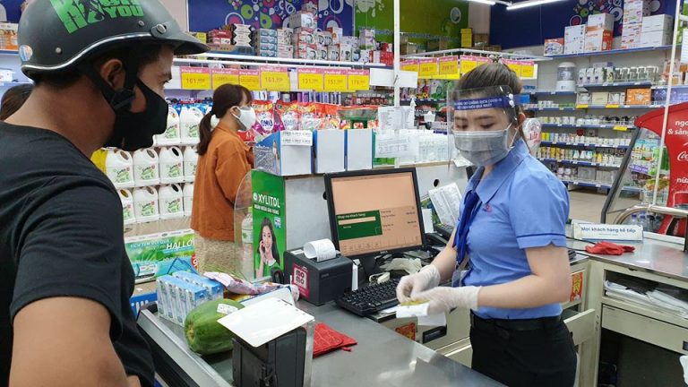 Những dịch vụ đi chợ online giữa mùa dịch covid-19 chị em cần biết