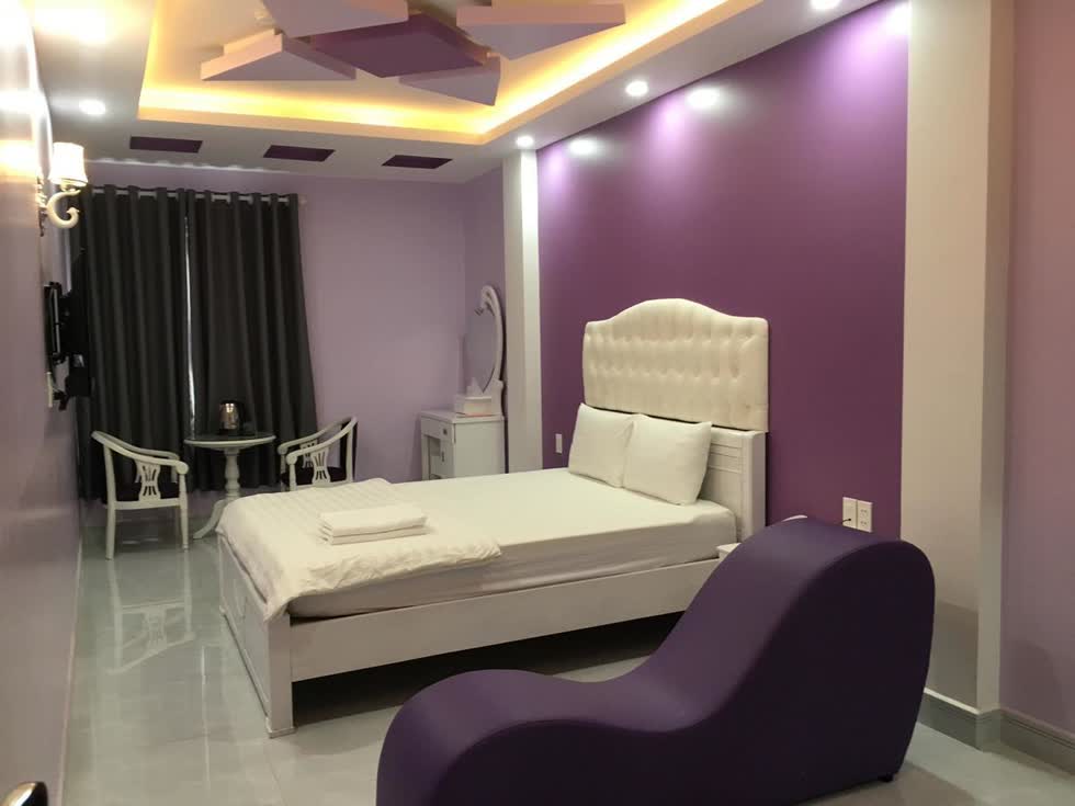 Top 8 khách sạn tình yêu 'siêu lãng mạn' dành cho các cặp đôi ở Sài Gòn 8