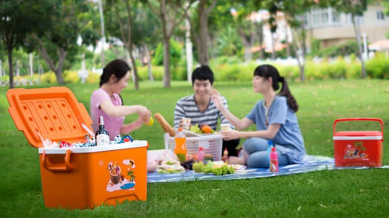 Thùng đựng đá nhựa loại nào tốt?