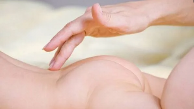 Kem chống hăm Bepanthen có mấy loại?