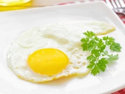 Những thực phẩm để qua đêm tuyệt đối không nên ăn 3