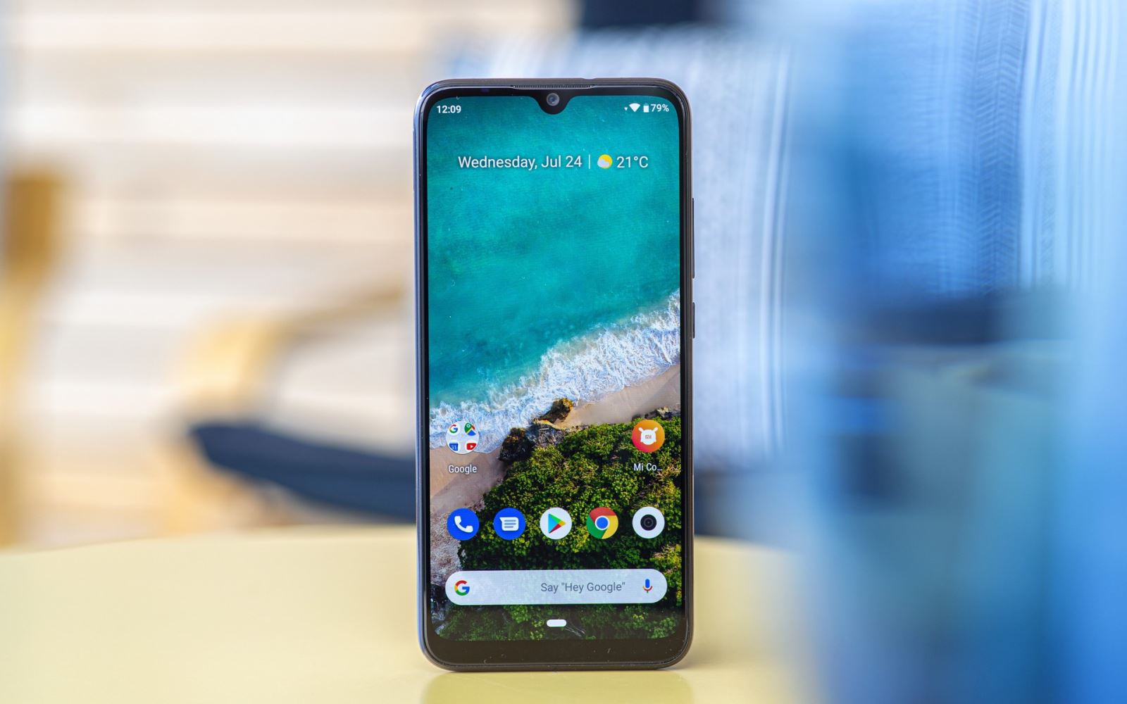 Smartphone chạy Android lạ: Chọn Xiaomi Mi A3 hay Huawei Y6P? 3