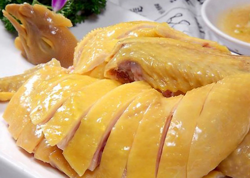 Cách luộc gà không bị nứt da 2