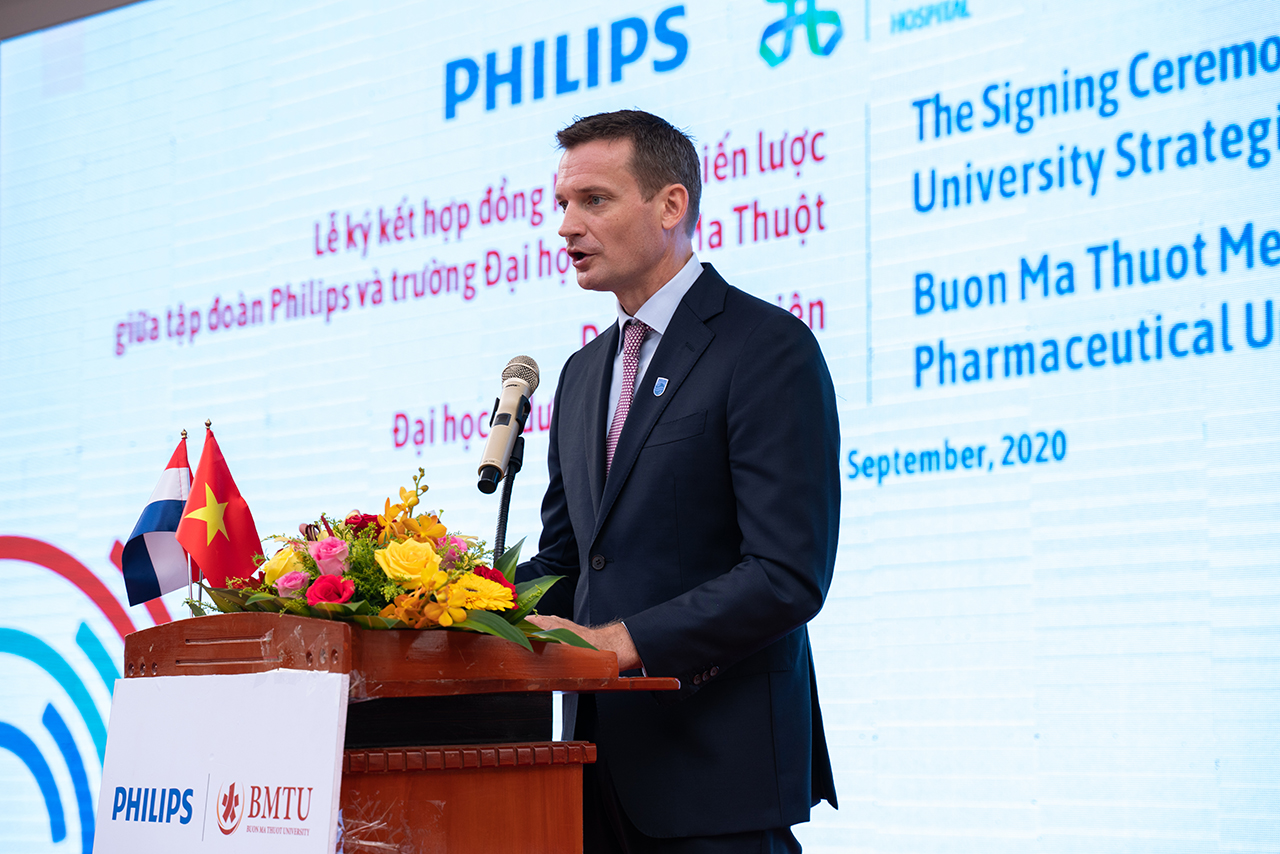 Philips và Đại học Buôn Ma Thuột hợp tác chiến lược xây dựng bệnh viện thông minh 1