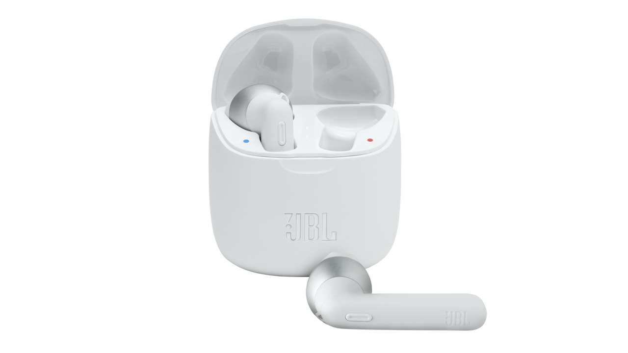 JBL tích hợp khả năng khử tạp âm và IPX7 vào sản phẩm tai nghe không dây mới 4
