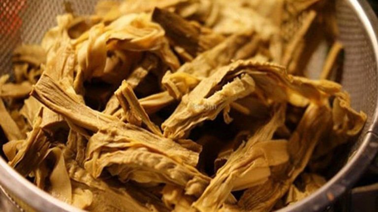 Mẹo chọn mua và sơ chế măng khô đúng cách