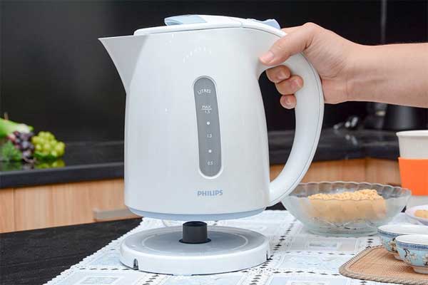 Nên mua ấm siêu tốc của Đức loại nào tốt? 2