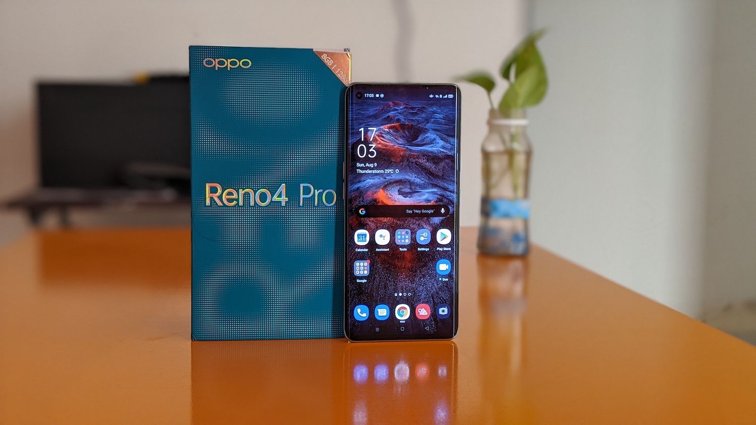 Smartphone hỗ trợ sạc pin siêu tốc: Chọn Reno4 Pro hay Realme 7 Pro? 1