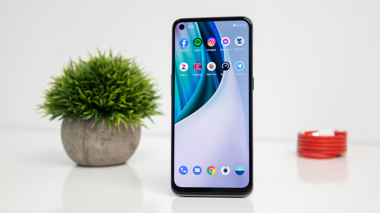 Hình ảnh mở hộp smartphone OnePlus Nord N10 5G giá 7,990,000 đồng 4