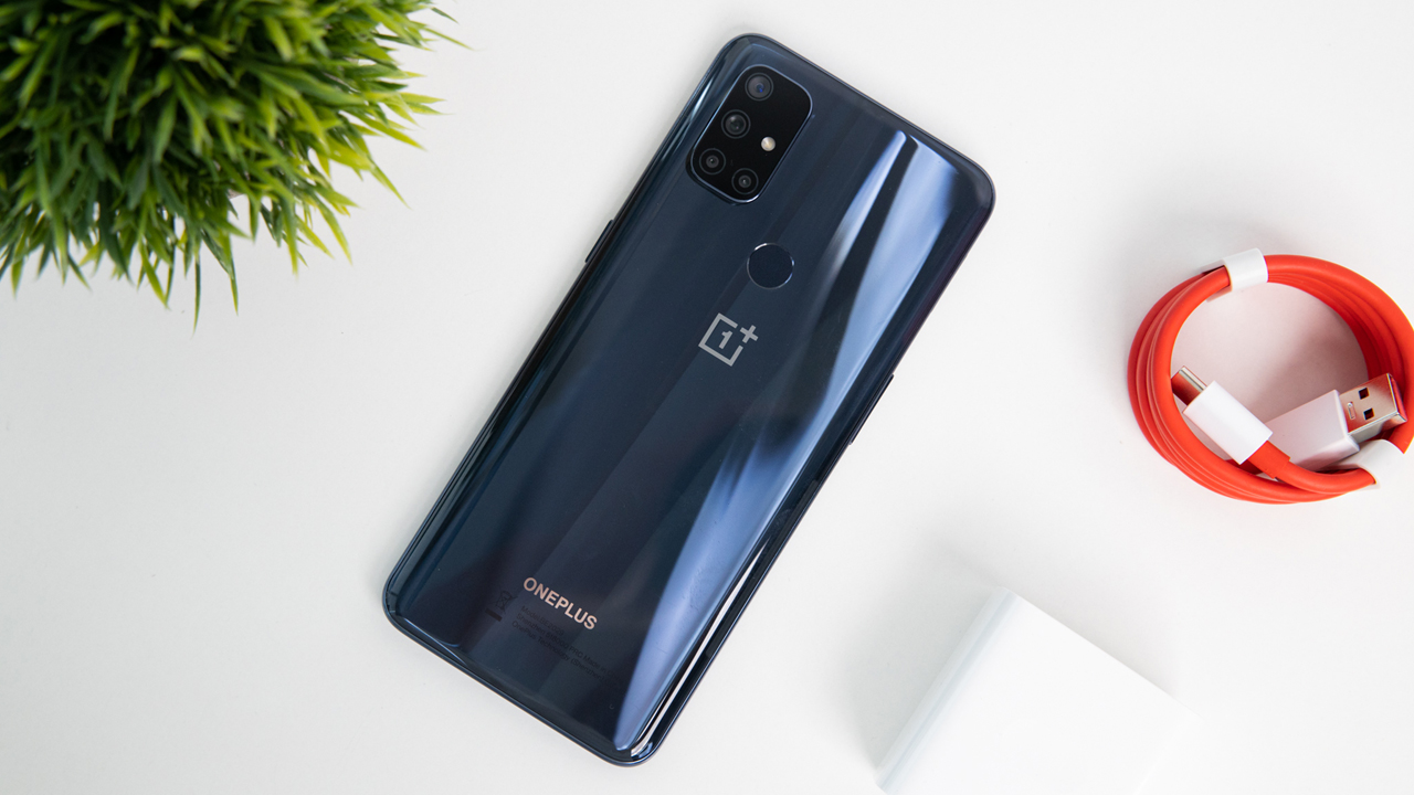 Hình ảnh mở hộp smartphone OnePlus Nord N10 5G giá 7,990,000 đồng 5