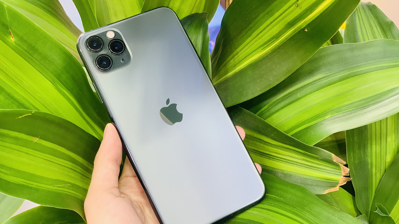 Hàng loạt điện thoại iPhone được giảm giá sâu ngày khai trương Di Động Việt Gò vấp 14