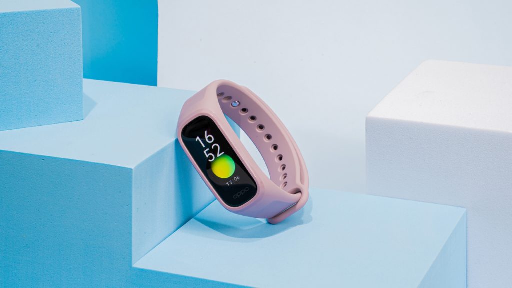 OPPO Band bán ra giá 800.000 đồng, giảm 200.000 đồng trong 3 ngày mở bán trên Lazada