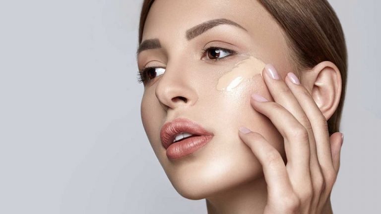 Mẹo chọn kem che khuyết điểm phù hợp với từng loại da