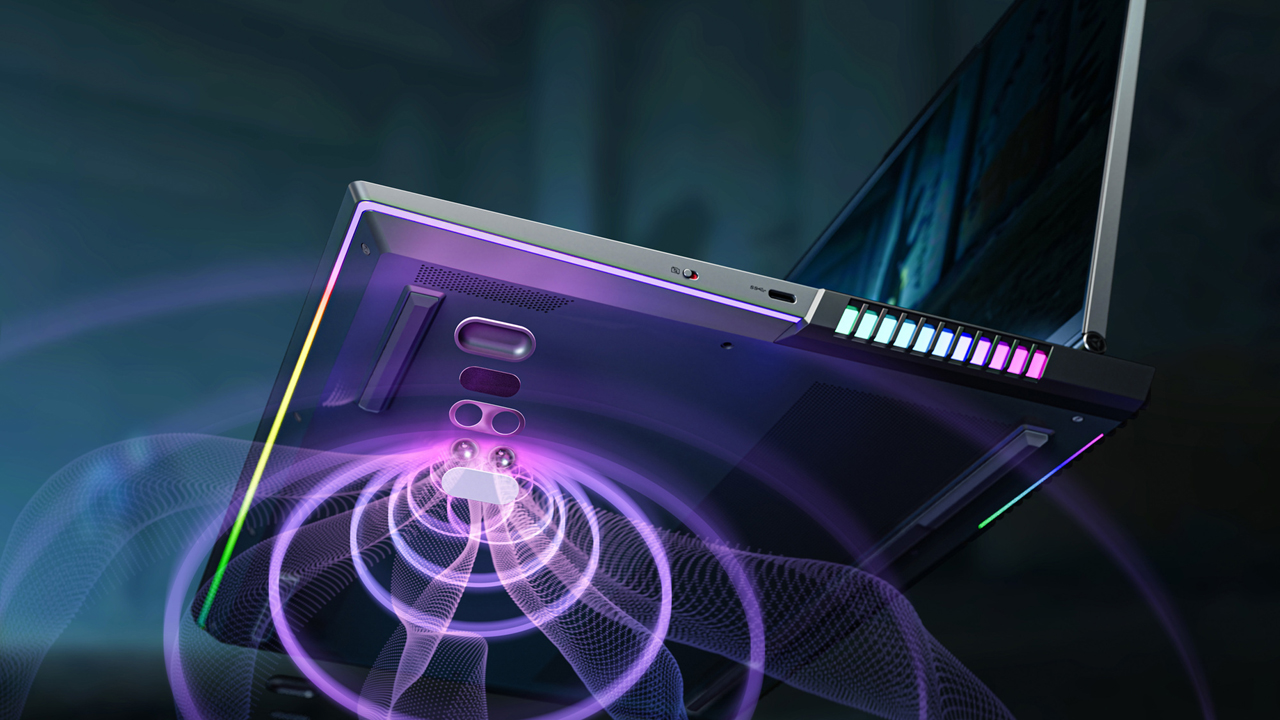 Lenovo ra mắt laptop gaming mạnh mẽ nhất Legion 7 8