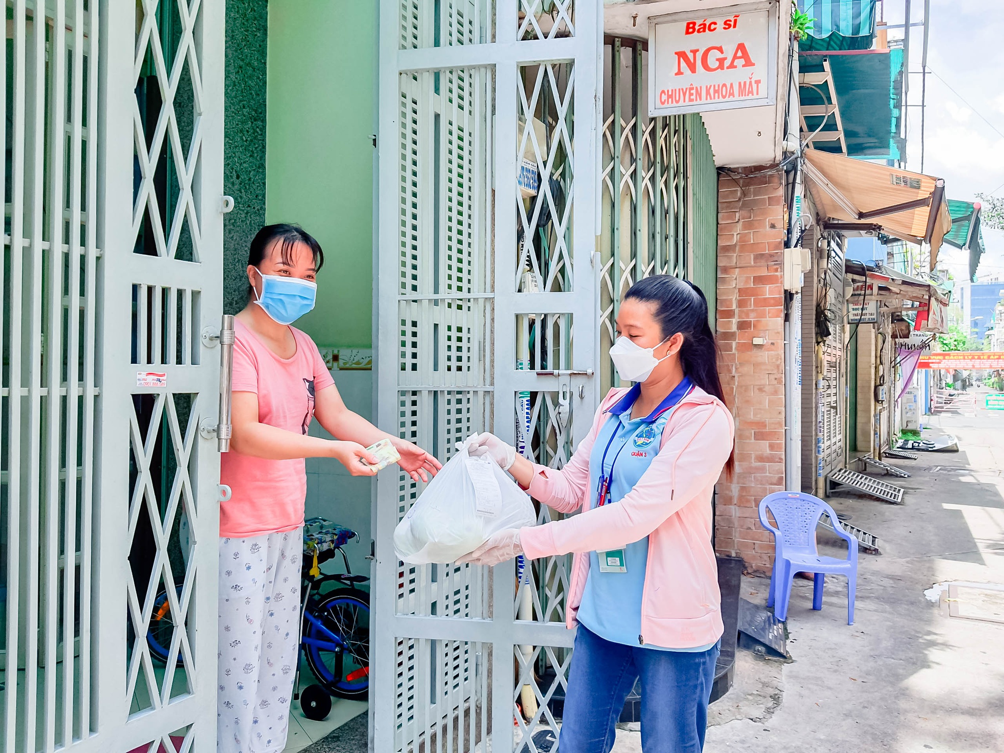 Từ 23/8, người dân TP.HCM được "đi chợ hộ" như thế nào? 17
