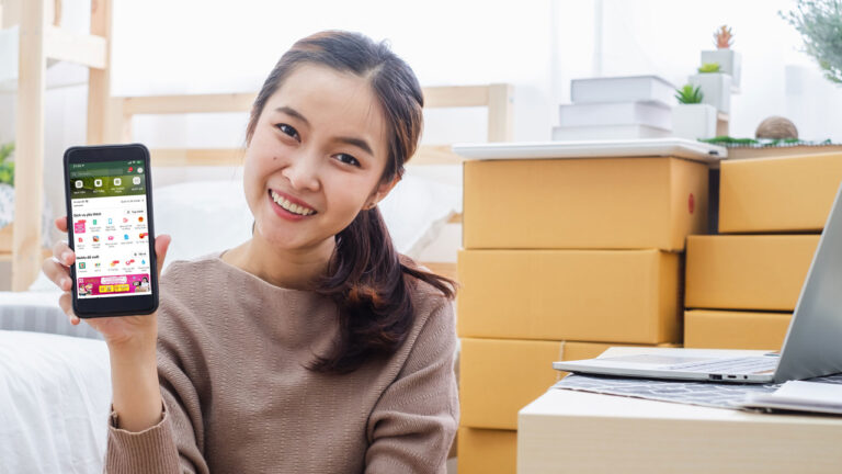 Nhận tiền bằng MoMo, cơ hội có quà liền