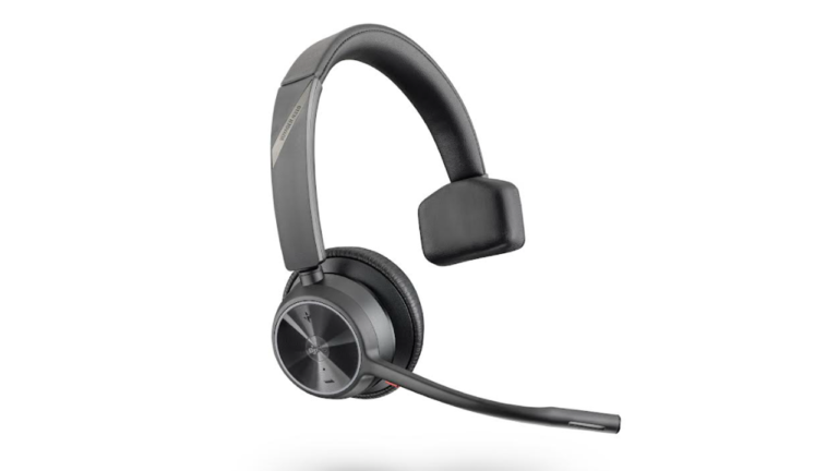 Poly giới thiệu dòng tai nghe Voyager 4300 UC Series mới