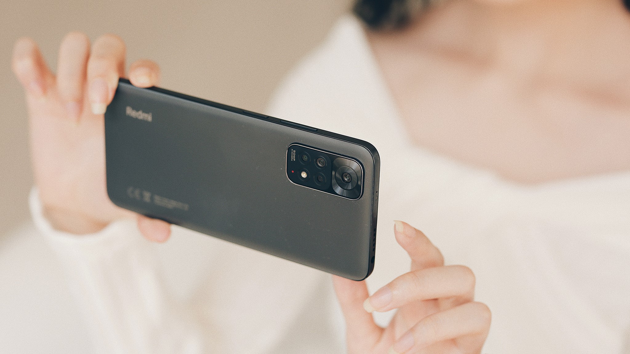 Gần 6000 đơn đặt trước Xiaomi Redmi Note 11 tại FPT Shop 9