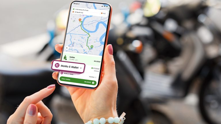 Người dùng Gojek có thể thanh toán dịch vụ qua ví MoMo