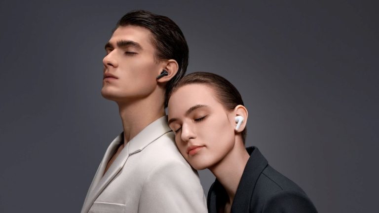 Xiaomi ra mắt loạt tai nghe, đồng hồ, máy hút bụi lau nhà mới