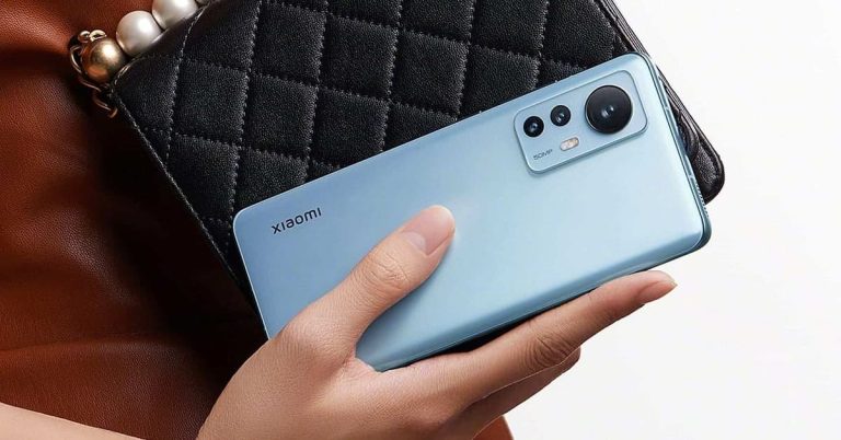Xiaomi 12 series giảm 3 triệu đồng, giá chỉ từ 17,99 triệu đồng