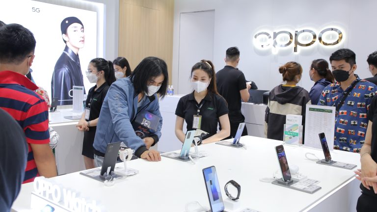 OPPO ra mắt chuỗi cửa hàng trải nghiệm trong tháng 4/2022
