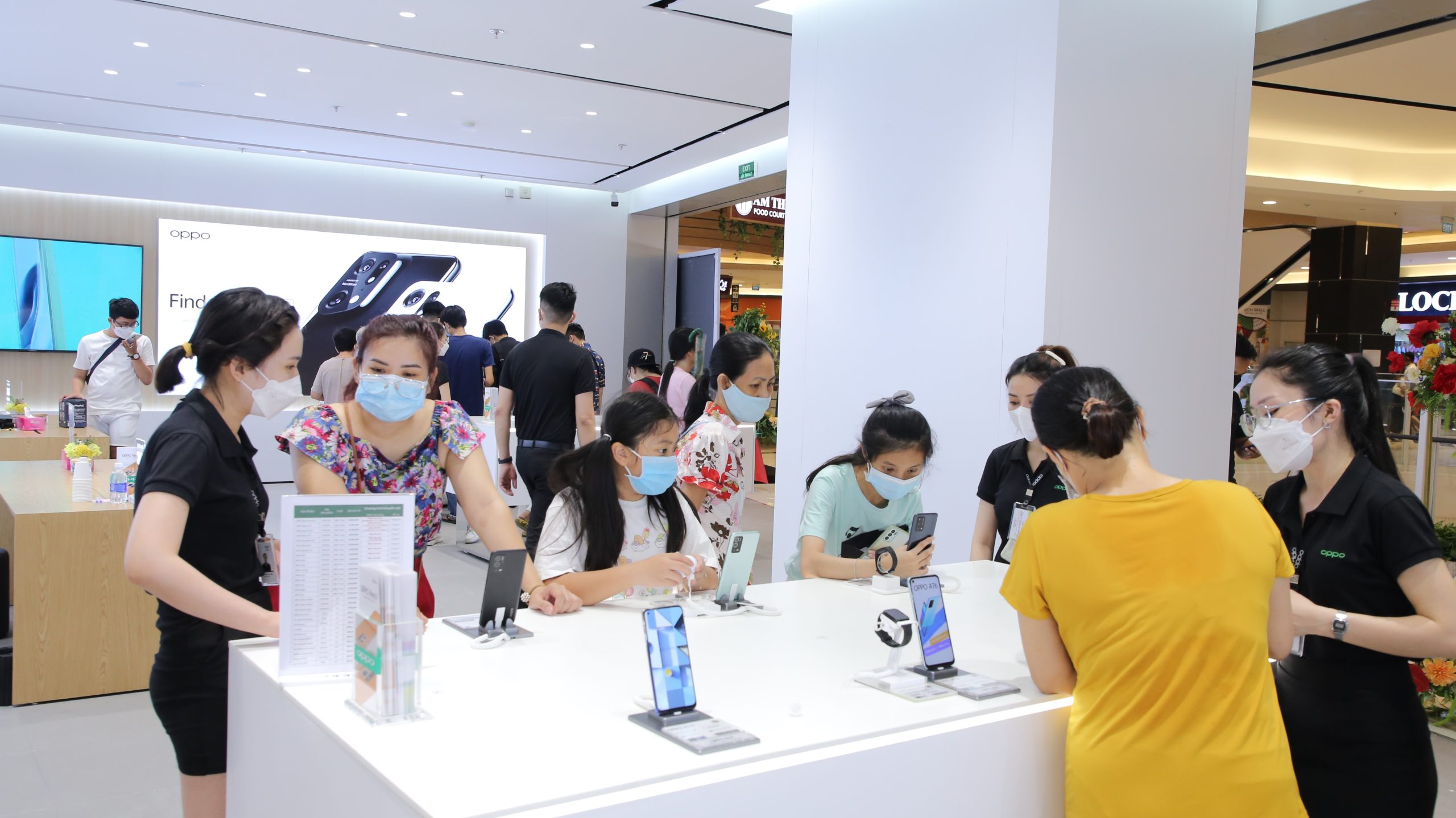 OPPO ra mắt chuỗi cửa hàng trải nghiệm trong tháng 4/2022 5