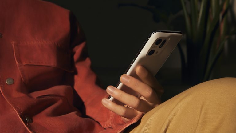 Chính thức cho đặt hàng OPPO Find X5 Pro, quà tặng kèm trị giá 7.9 triệu đồng