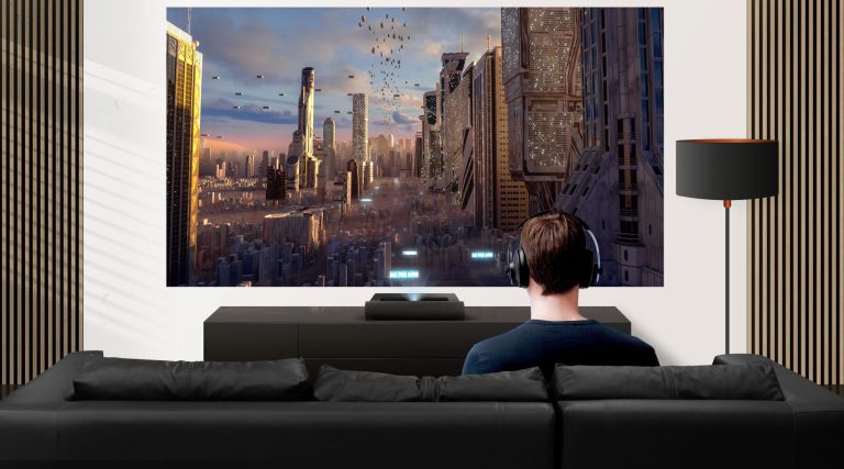 ViewSonic ra mắt máy chiếu Laser X2000 siêu gần thông minh 4K