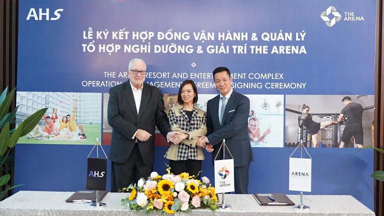 The Arena Cam Ranh ký hợp tác chiến lược cùng Absolute Hotel Services (AHS)