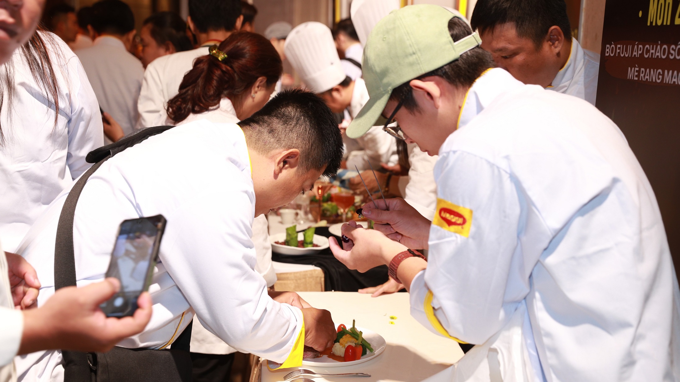 Nestlé Việt Nam và nhãn hàng MAGGI ký kết Biên bản ghi nhớ hợp tác cùng Hội Đầu bếp chuyên nghiệp Sài Gòn 8