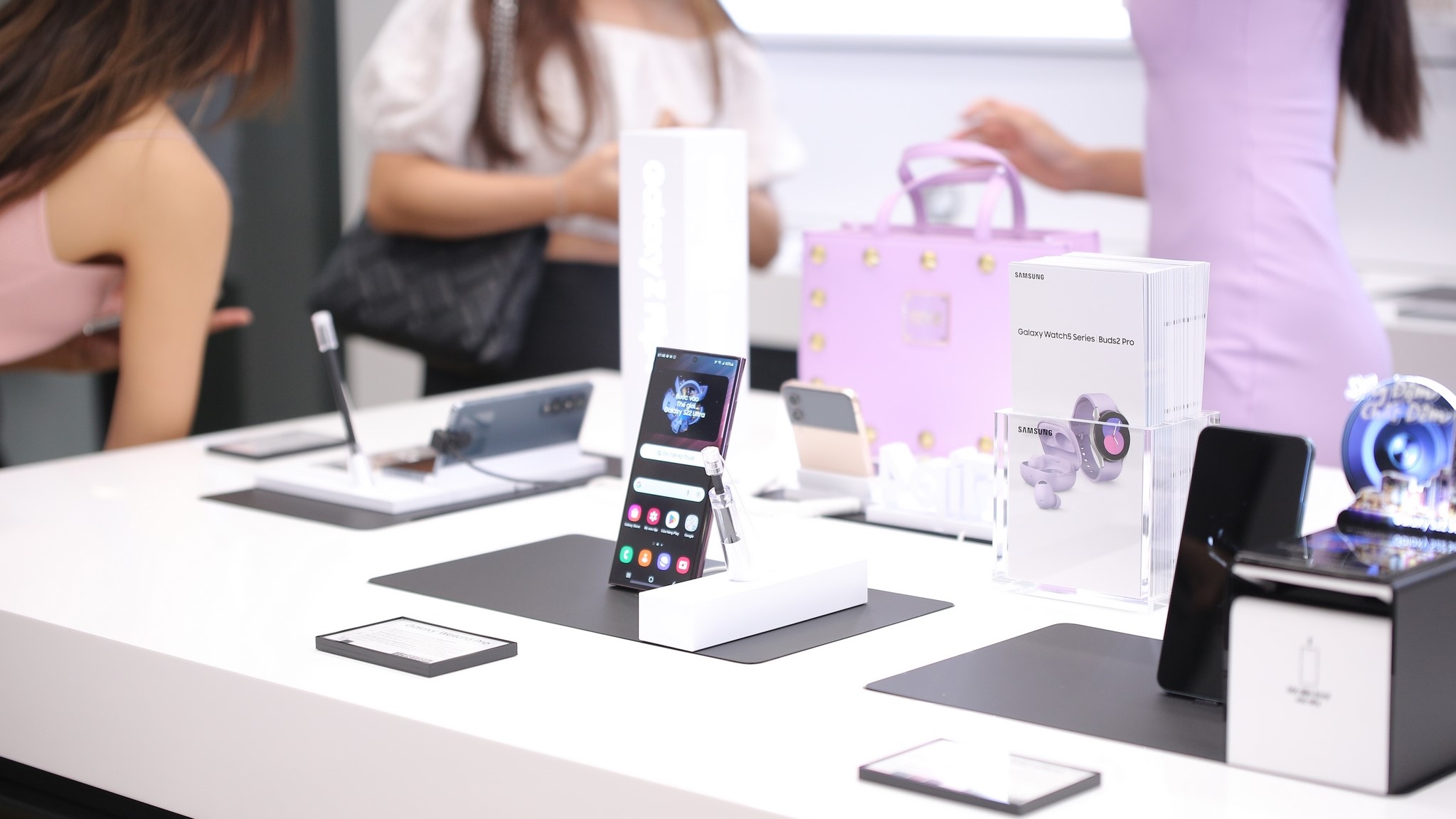 Đồng loạt khai trương 5 cửa hàng, S.Studio by FPT ưu đãi đến 50% cho nhiều sản phẩm Samsung 14