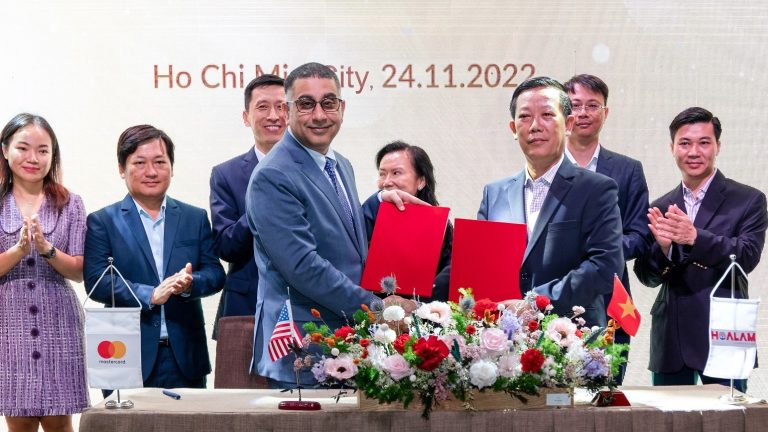 Tập đoàn Hoa Lâm công bố hợp tác chiến lược với Mastercard triển khai dự án đổi mới công nghệ thanh toán