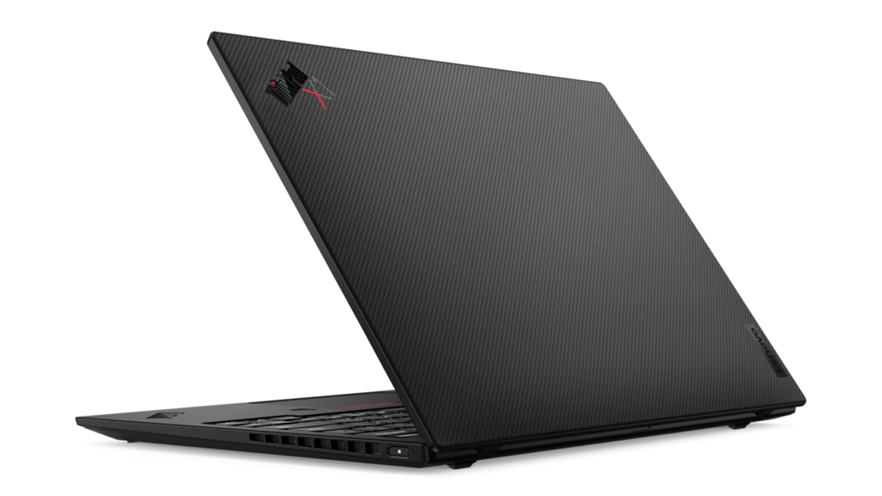 Lenovo ra mắt loạt laptop ThinkPad 2022 mới 18
