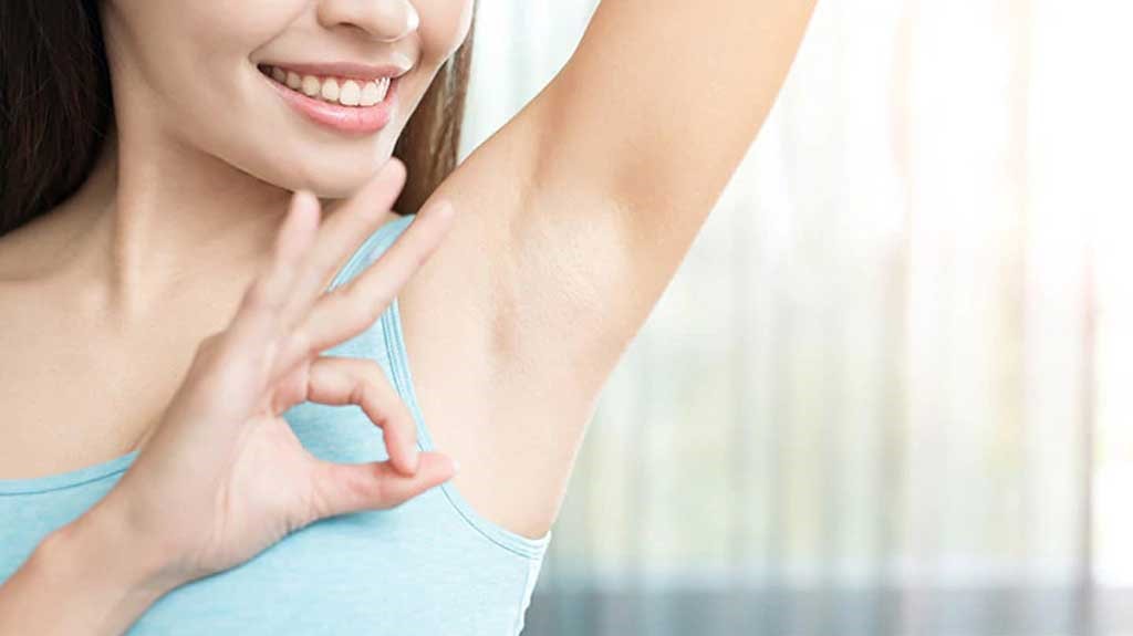 Hôi nách là gì? Tổng hợp các dòng lăn khử mùi trị hôi nách tốt nhất 12