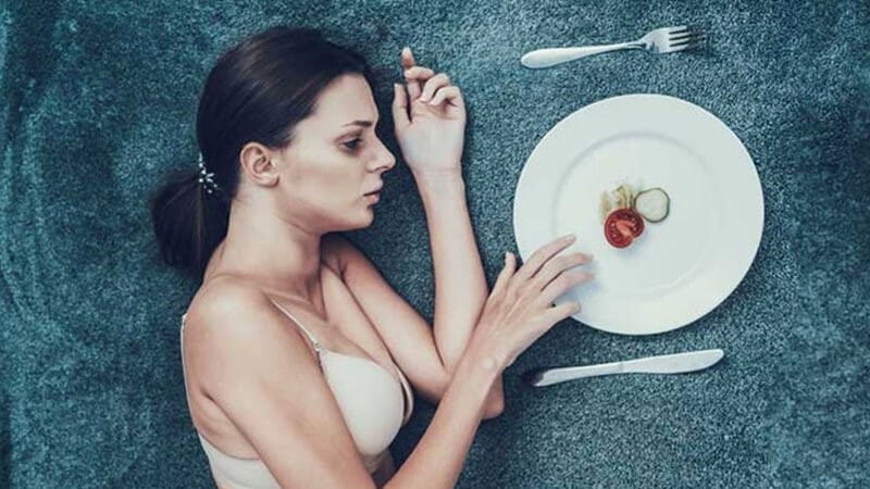 Biếng ăn ở người lớn có nguy hiểm không? Top 5 thuốc bổ kích thích ăn uống cho người lớn 18