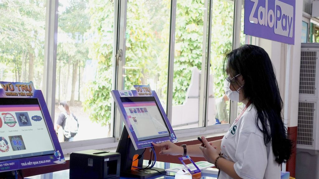 ZaloPay đưa mô hình “Canteen không tiền mặt” vào trường học