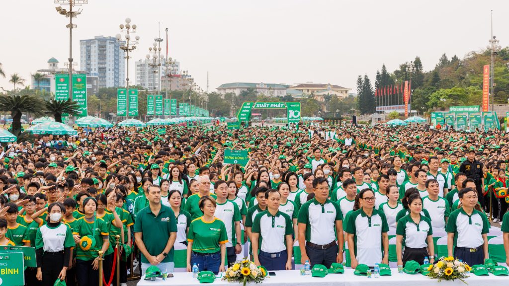 7.500 người tham gia Ngày hội đi bộ Nestlé MILO tại Nghệ An