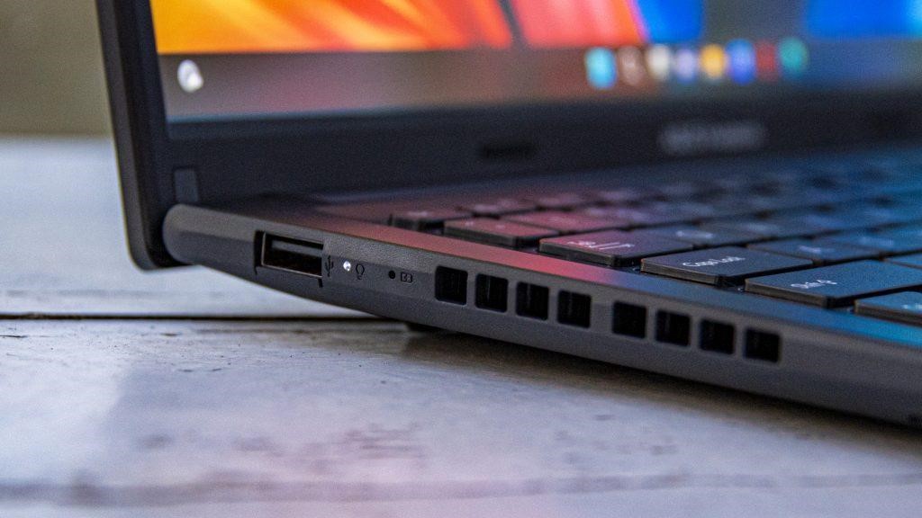 Đánh giá nhanh hai chiếc laptop ASUS Zenbook 14 OLED và ASUS Vivobook 14 OLED vừa ra mắt 29